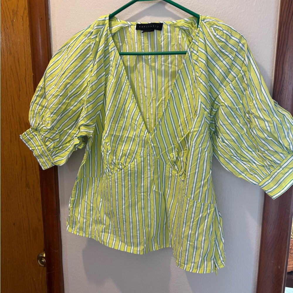 Linen green stripe top small